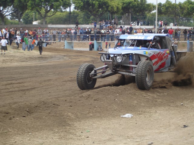 2007 Baja 500 Class 1 Chase — archival desert four-wheel (not NORRA 2026 race-day) — photo by LPhillippi