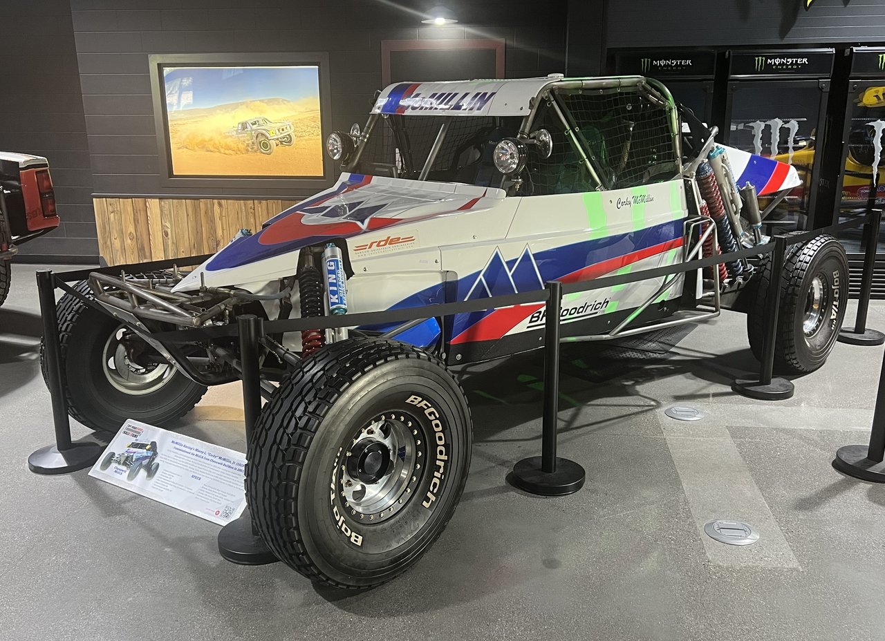Corky McMillin Chenowth Mid1A desert buggy on display — photo by TaurusEmerald